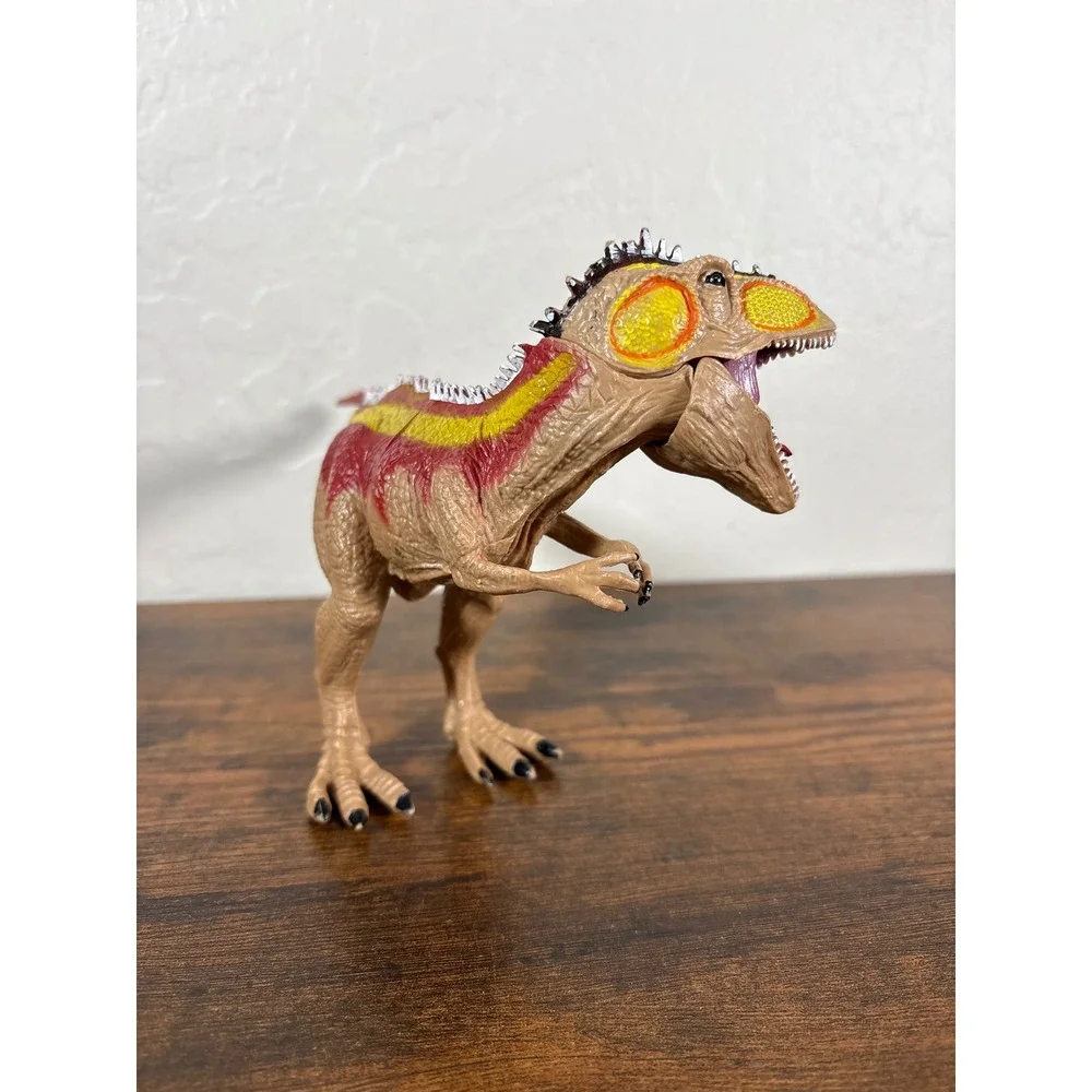 Giganotosaurus Dinosaur Action Figure Tan Red Yellow Textured Toy PJ-03-00000227
